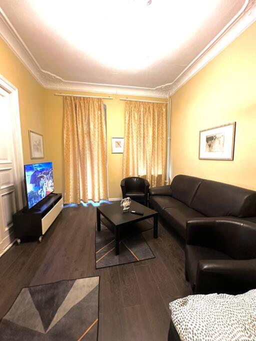 Schoenes Grosses Apartment Im Zentrum Berlins Εξωτερικό φωτογραφία